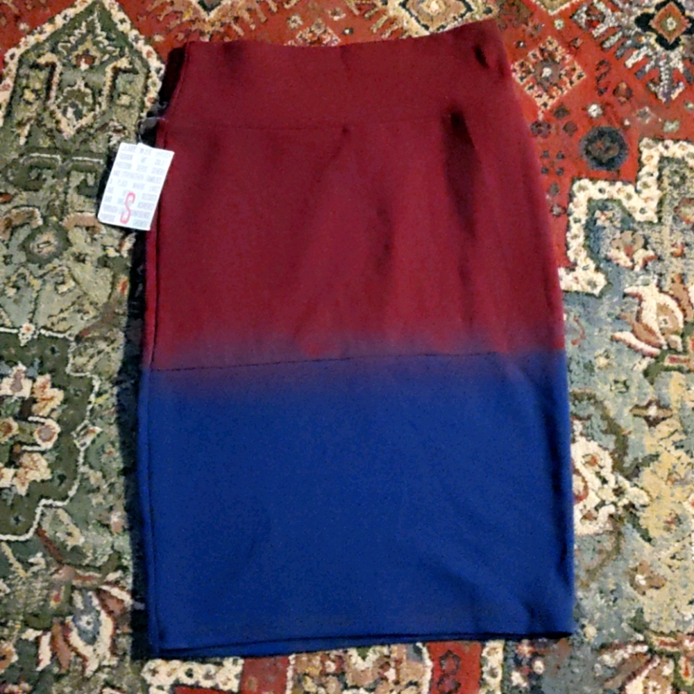 LulaRoe Cassie Skirt Size Small